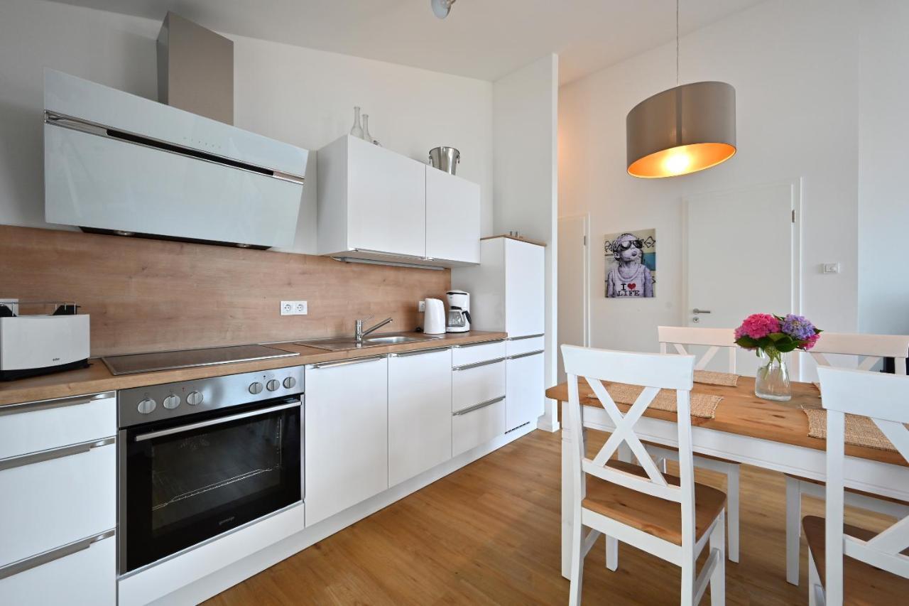 Ferienwohnung La Mola Glowe Buitenkant foto