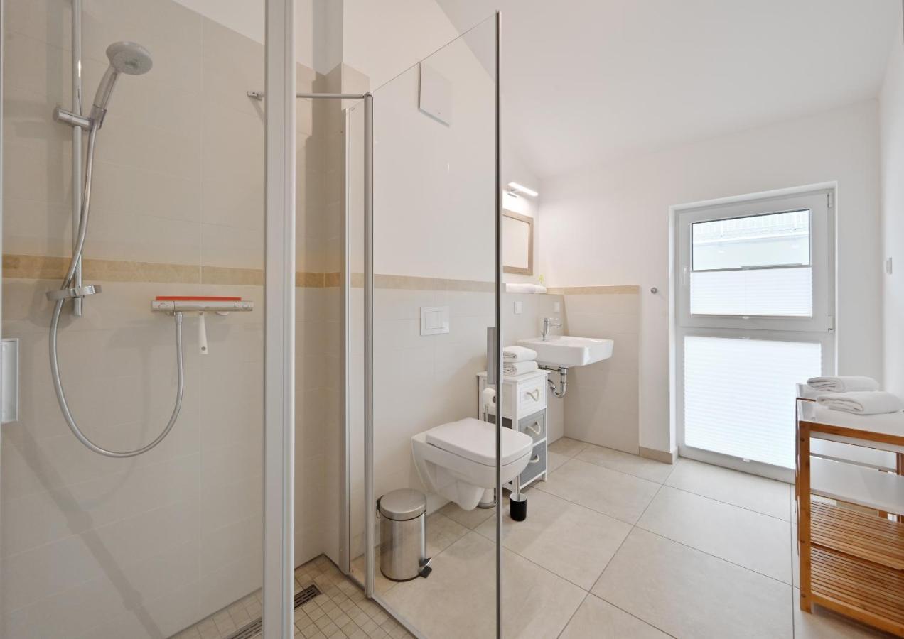 Ferienwohnung La Mola Glowe Buitenkant foto