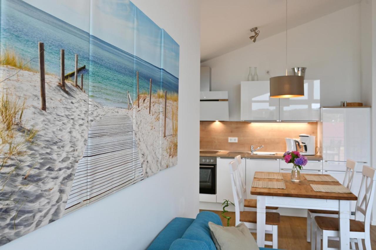 Ferienwohnung La Mola Glowe Buitenkant foto